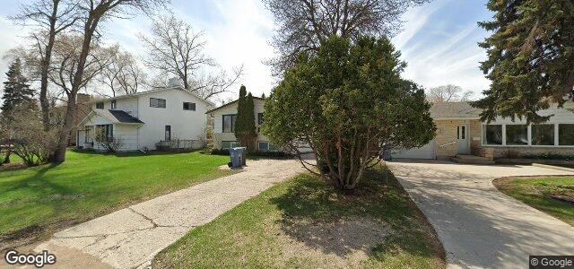 Larawan ng 55 Agassiz Drive sa Winnipeg, Manitoba