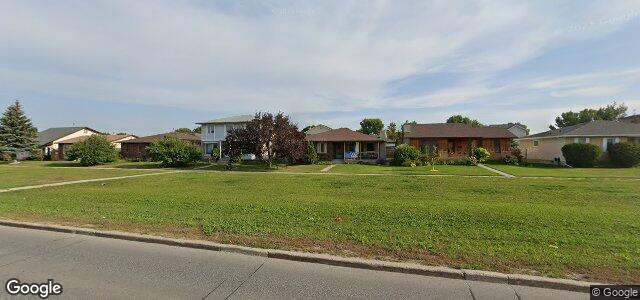 1355 Leila Avenue（加拿大曼尼托巴省溫尼伯市）房屋照片