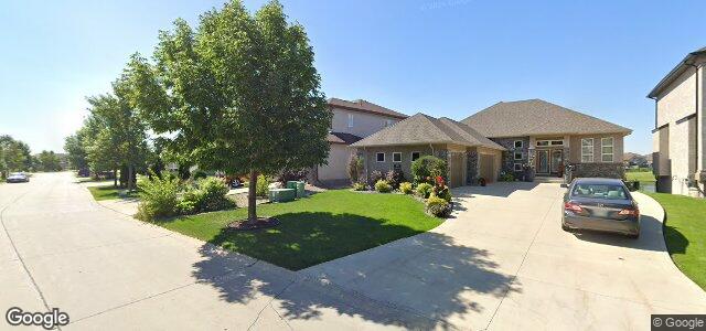 30 Massalia Drive（加拿大曼尼托巴省溫尼伯市）房屋照片