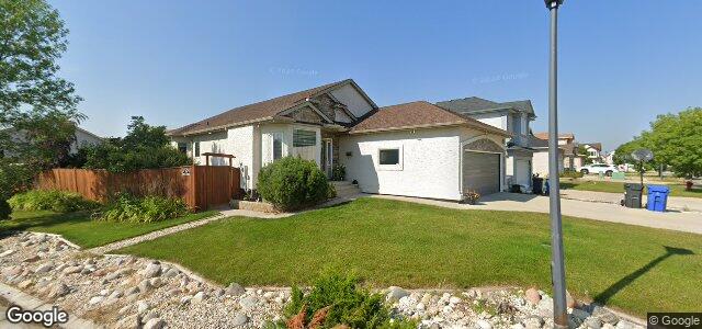 35 Desna Place（加拿大曼尼托巴省溫尼伯市）房屋照片