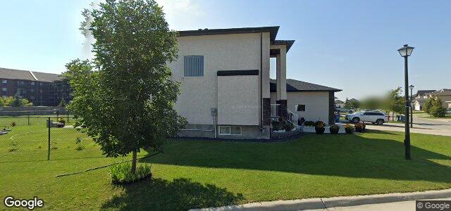 64 Innsbruck Way（加拿大曼尼托巴省溫尼伯市）房屋照片