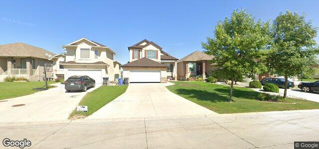 99 Morava Way（加拿大曼尼托巴省溫尼伯市）房屋照片