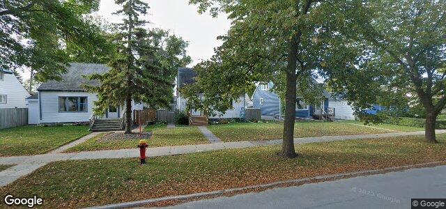 582 Cusson Street（加拿大曼尼托巴省溫尼伯市）房屋照片