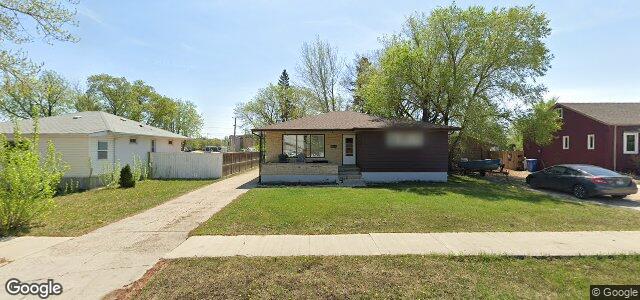 Larawan ng 1010 Waterford Avenue sa Winnipeg, Manitoba