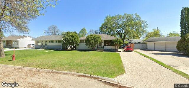 35 Saturn Bay（加拿大曼尼托巴省溫尼伯市）房屋照片