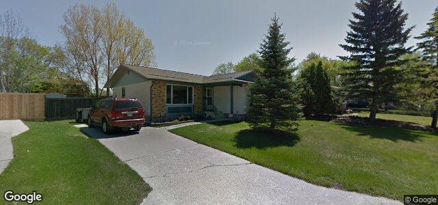 126 Savoy Crescent（加拿大曼尼托巴省溫尼伯市）房屋照片