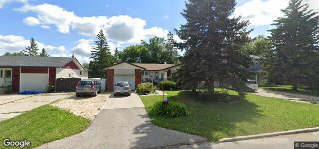 Photo of 15 Buckle Drive in Winnipeg, Manitoba