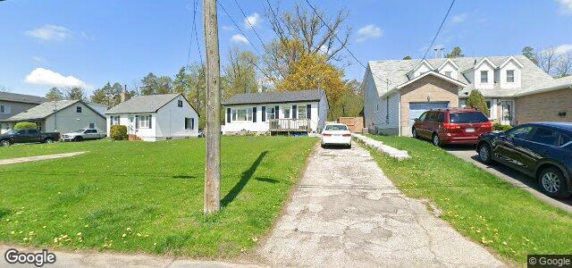 42 Barbara Crescent（加拿大曼尼托巴省溫尼伯市）房屋照片