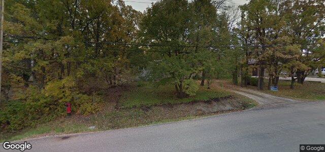 553 Charleswood Road（加拿大曼尼托巴省溫尼伯市）房屋照片