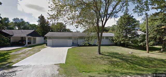 Larawan ng 586 Community Row sa Winnipeg, Manitoba