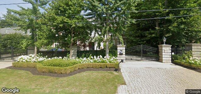 Photo of 6 The Bridle Path in Winnipeg, Manitoba