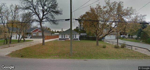 607 Charleswood Road（加拿大曼尼托巴省溫尼伯市）房屋照片