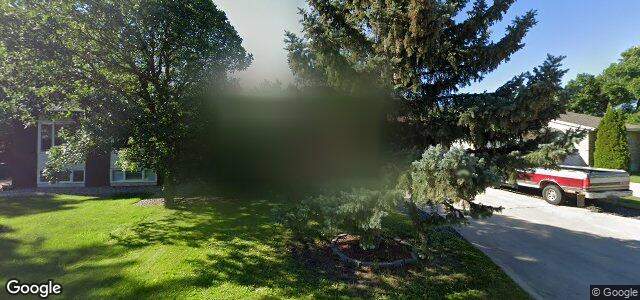 Larawan ng 68 Sparrow Road sa Winnipeg, Manitoba