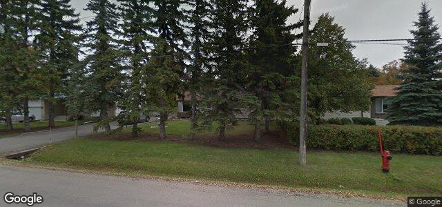 721 Charleswood Road（加拿大曼尼托巴省溫尼伯市）房屋照片