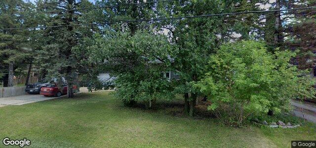 857 Charleswood Road（加拿大曼尼托巴省溫尼伯市）房屋照片