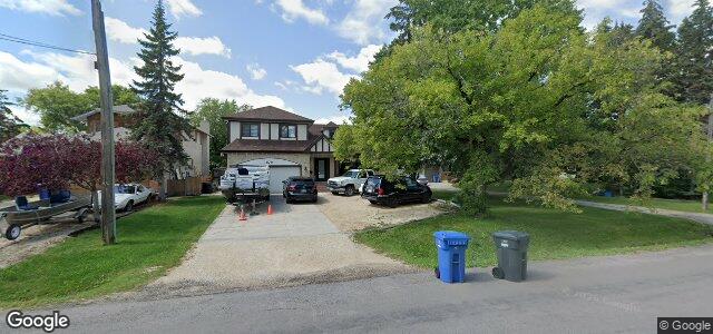 870 Charleswood Road（加拿大曼尼托巴省溫尼伯市）房屋照片