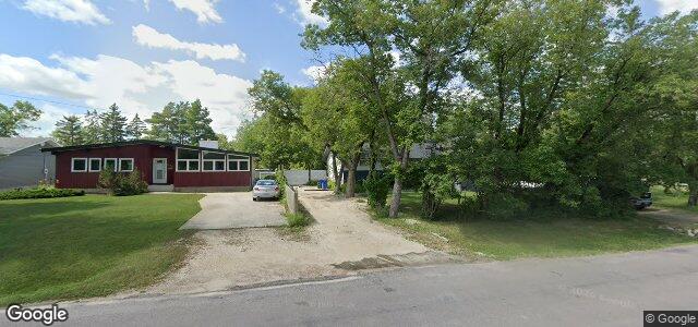 890 Charleswood Road（加拿大曼尼托巴省溫尼伯市）房屋照片