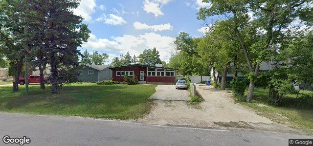 894 Charleswood Road（加拿大曼尼托巴省溫尼伯市）房屋照片