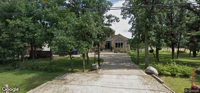 895 Charleswood Road（加拿大曼尼托巴省溫尼伯市）房屋照片