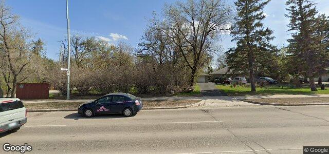 2182 Portage Avenue（加拿大曼尼托巴省溫尼伯市）房屋照片