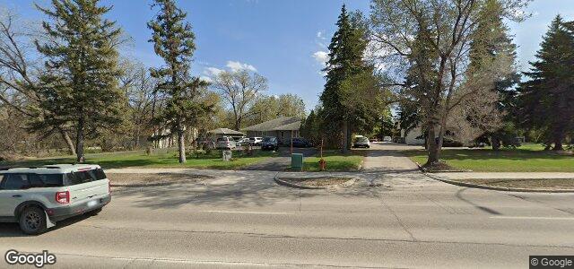 2188 Portage Avenue（加拿大曼尼托巴省溫尼伯市）房屋照片