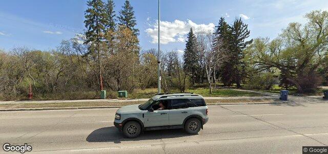 2238 Portage Avenue（加拿大曼尼托巴省溫尼伯市）房屋照片