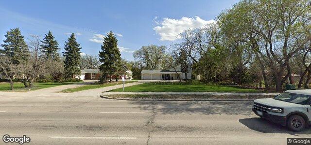 2262 Portage Avenue（加拿大曼尼托巴省溫尼伯市）房屋照片