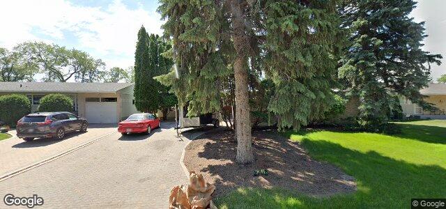 2434 Assiniboine Crescent（加拿大曼尼托巴省溫尼伯市）房屋照片