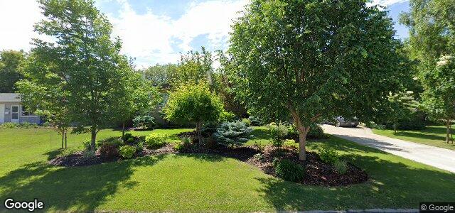 2458 Assiniboine Crescent（加拿大曼尼托巴省溫尼伯市）房屋照片