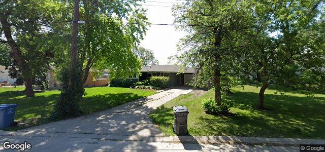 2478 Assiniboine Crescent（加拿大曼尼托巴省溫尼伯市）房屋照片