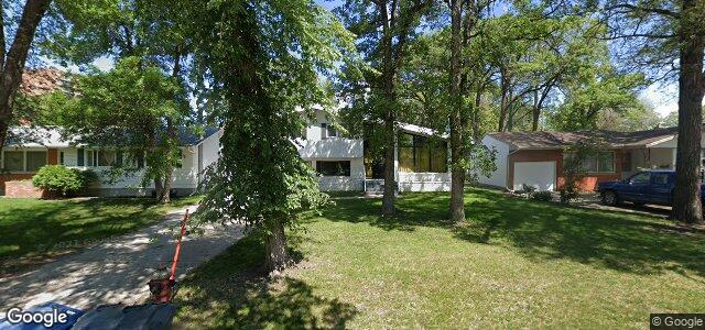 2483 Assiniboine Crescent（加拿大曼尼托巴省溫尼伯市）房屋照片