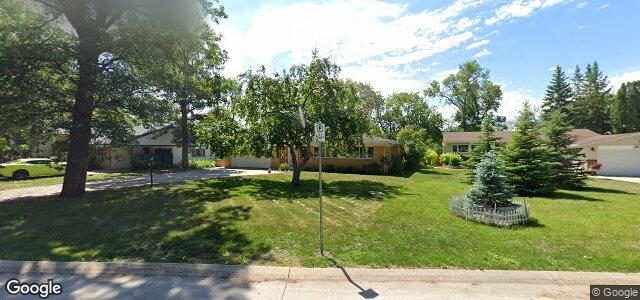 2496 Assiniboine Crescent（加拿大曼尼托巴省溫尼伯市）房屋照片