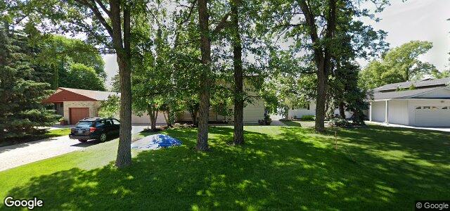 2516 Assiniboine Crescent（加拿大曼尼托巴省溫尼伯市）房屋照片