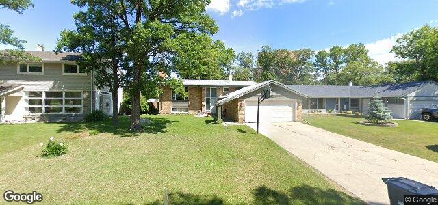 2535 Assiniboine Crescent（加拿大曼尼托巴省溫尼伯市）房屋照片