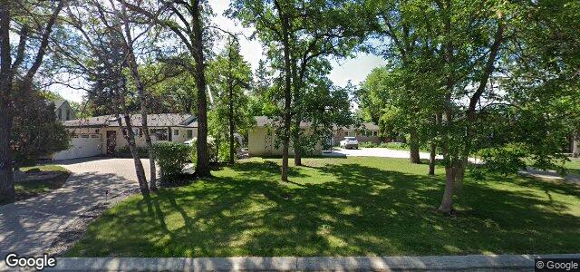 2546 Assiniboine Crescent（加拿大曼尼托巴省溫尼伯市）房屋照片