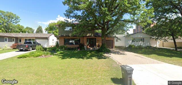 2551 Assiniboine Crescent（加拿大曼尼托巴省溫尼伯市）房屋照片