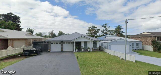 Larawan ng 12 Flamingo Avenue sa Winnipeg, Manitoba