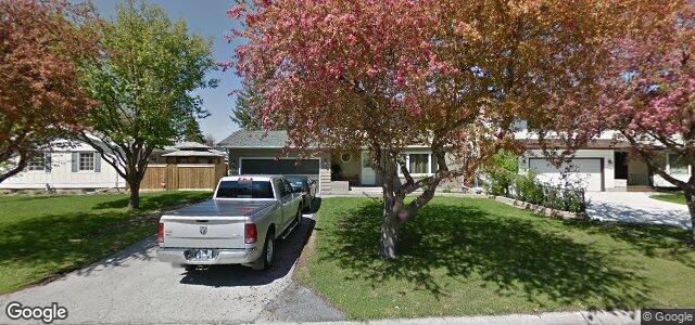 Photo of 16 Woodgreen Place in Winnipeg, Manitoba