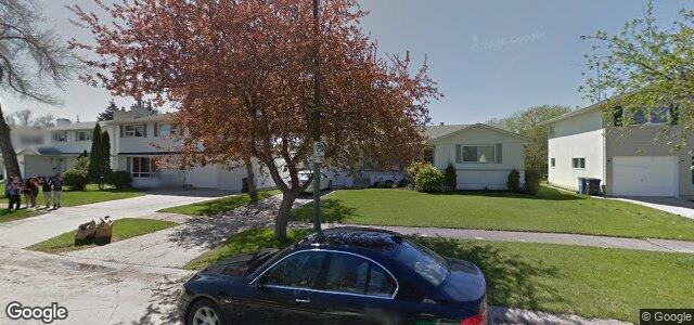 217 Athlone Drive（加拿大曼尼托巴省溫尼伯市）房屋照片