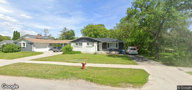 245 Ronald Street（加拿大曼尼托巴省溫尼伯市）房屋照片