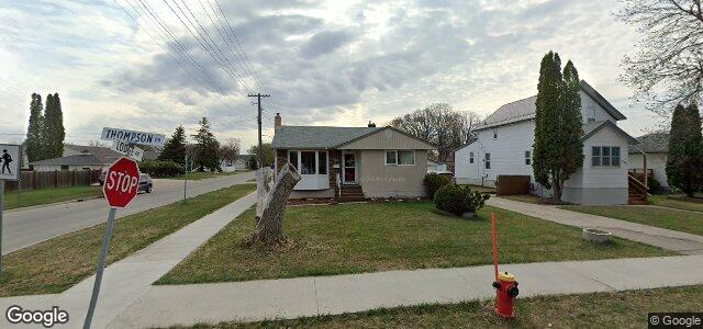 295 Thompson Drive（加拿大曼尼托巴省溫尼伯市）房屋照片