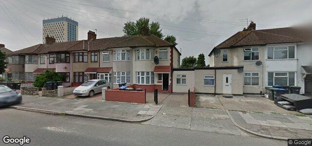 302 Nightingale Road（加拿大曼尼托巴省溫尼伯市）房屋照片