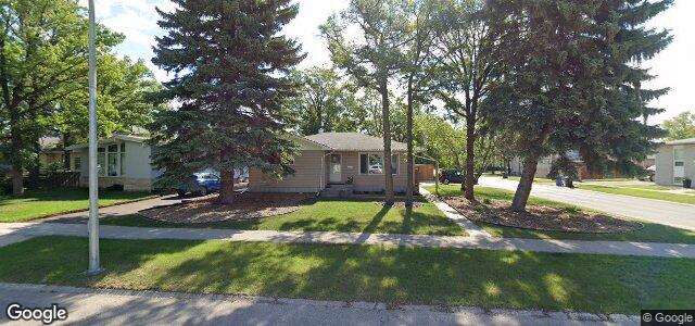 393 Wallasey Street（加拿大曼尼托巴省溫尼伯市）房屋照片