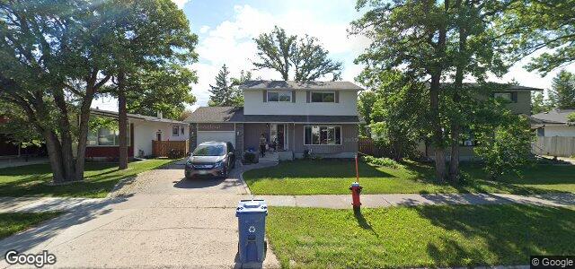 427 Wallasey Street（加拿大曼尼托巴省溫尼伯市）房屋照片