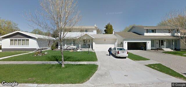 Photo of 67 Emerald Grove Drive in Winnipeg, Manitoba