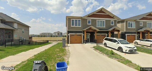 Photo of 356 Park West Drive in Winnipeg, Manitoba