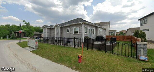 30 Highland Creek Road（加拿大曼尼托巴省溫尼伯市）房屋照片