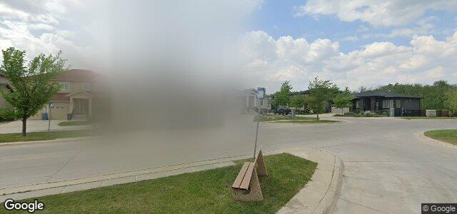 Photo of 501 Bridgeland Drive N in Winnipeg, Manitoba