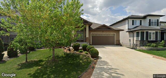 Larawan ng 82 Lake Forest Road sa Winnipeg, Manitoba