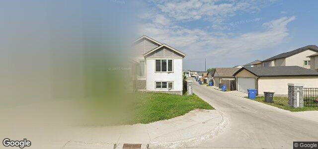 10 Red Spruce Road（加拿大曼尼托巴省溫尼伯市）房屋照片